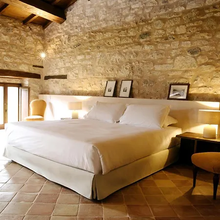 Guest house Castel Di Luco